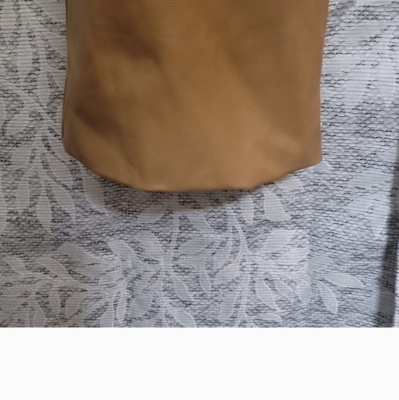 NWT Guess Collection Tan Leather Pants Women's 12 Buttery Soft Lined Fringe - Picture 6 of 7